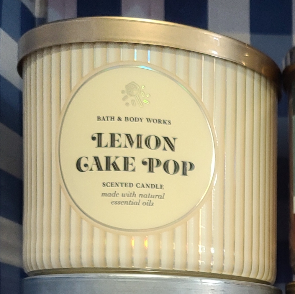 Bath and body works candle